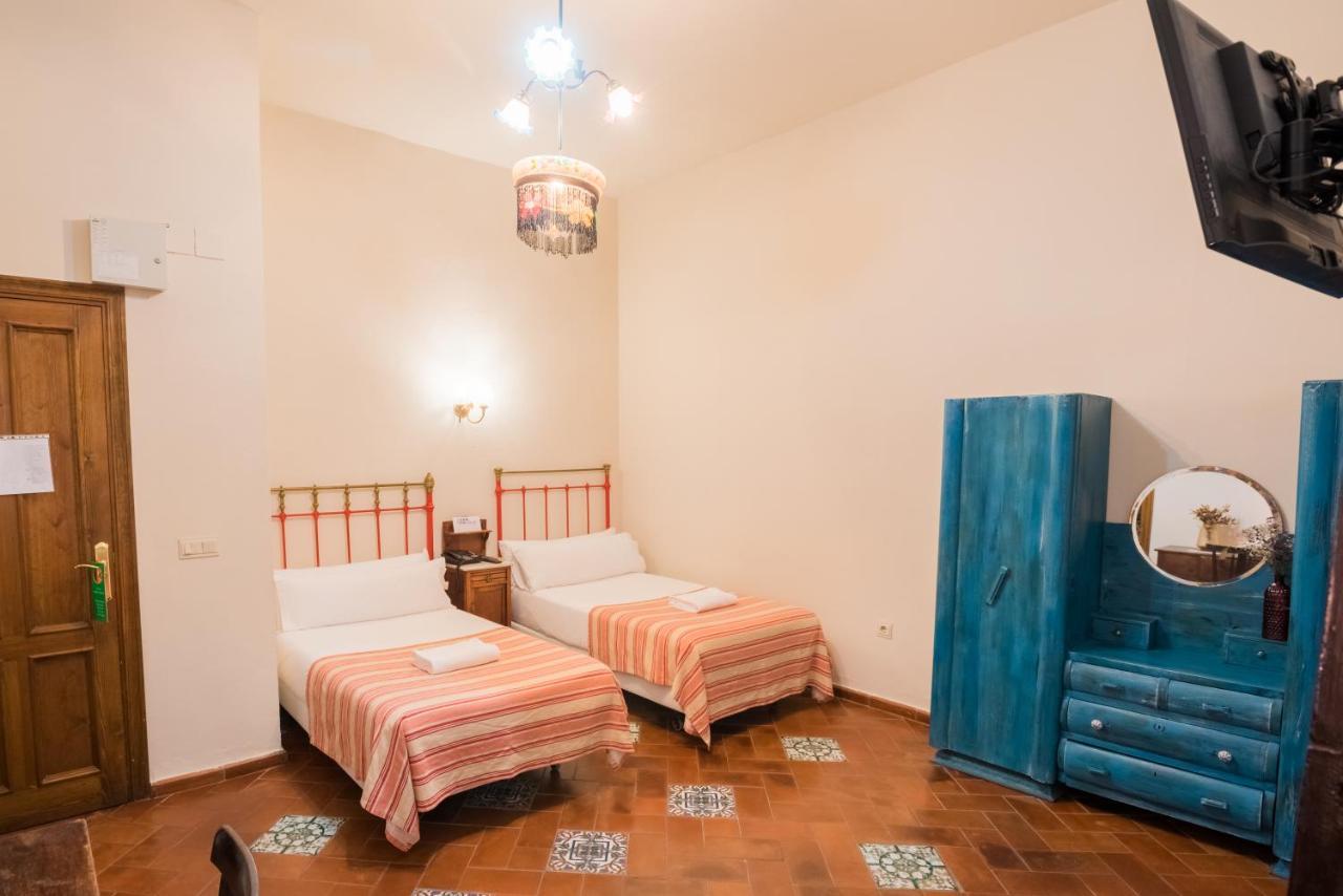 Pensión Nuea Casa17 *